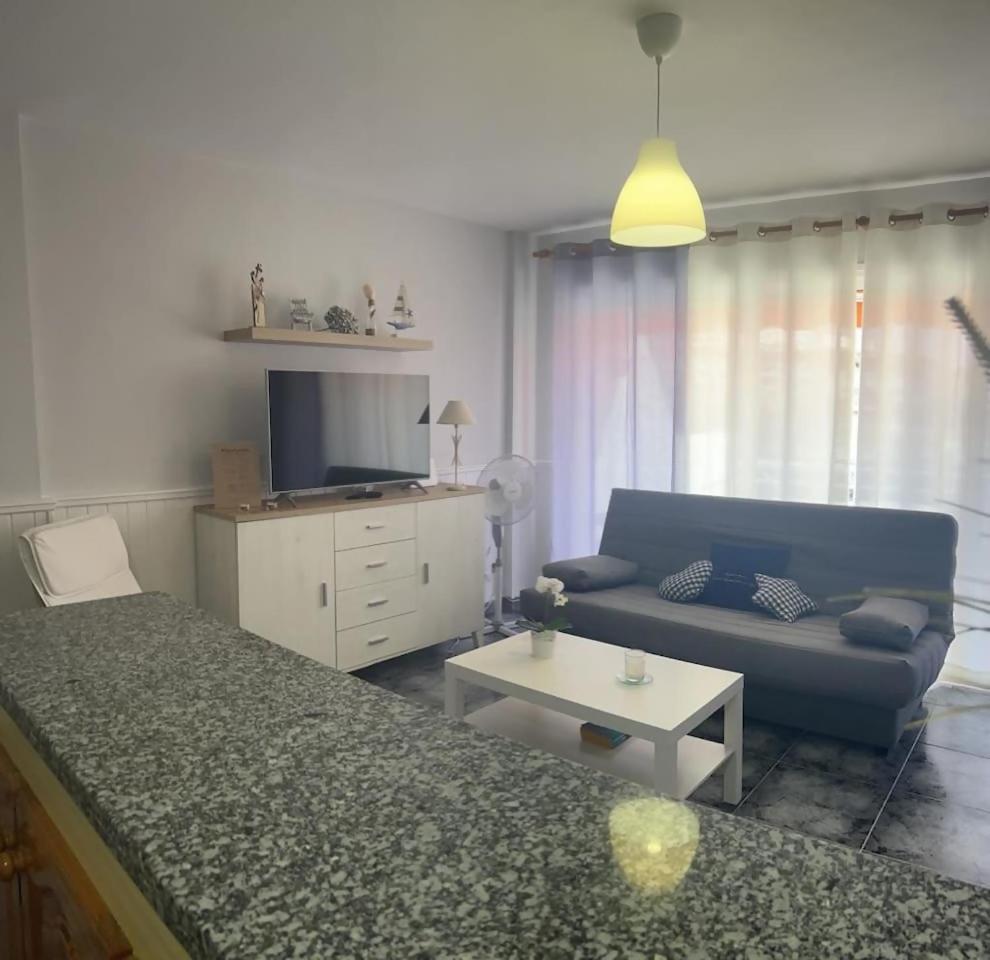 Apartamento En Los Gigantes Con Vistas Al Mar Santiago del Teide Eksteriør billede